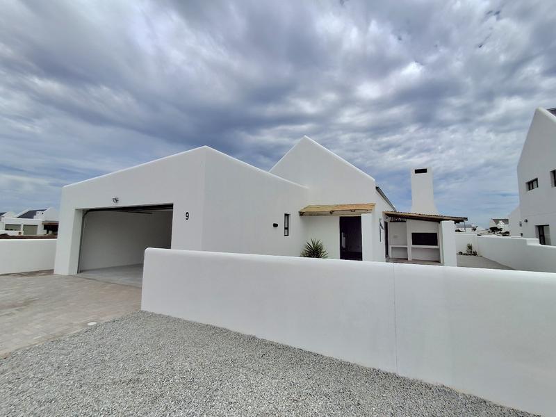 3 Bedroom Property for Sale in Britannia Bay Western Cape